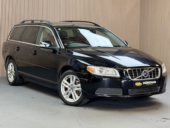 Used Volvo V70 2011 for sale - 79528123: Photo