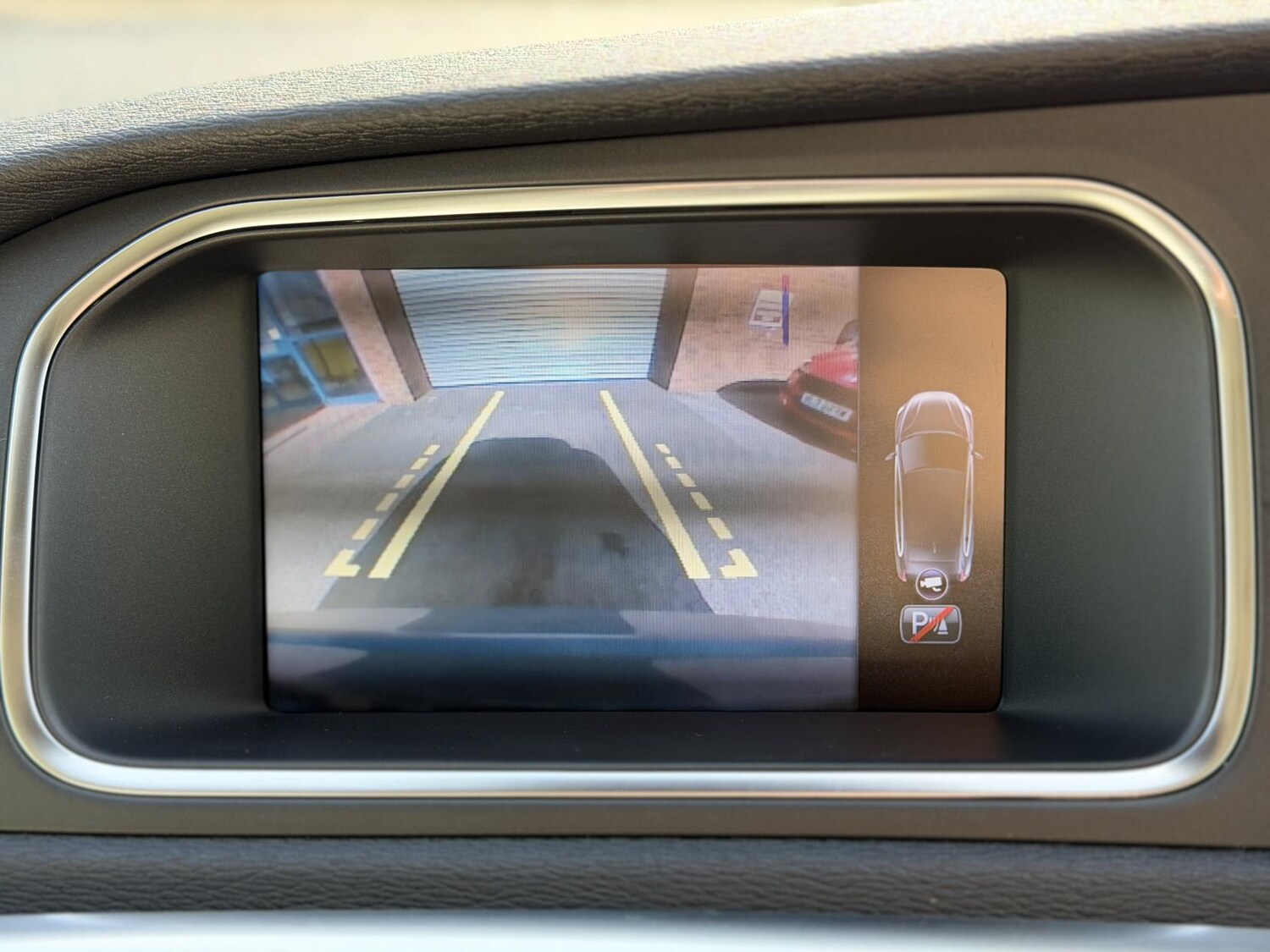 Used Volvo V40 2013 for sale - 77763000: Photo 26