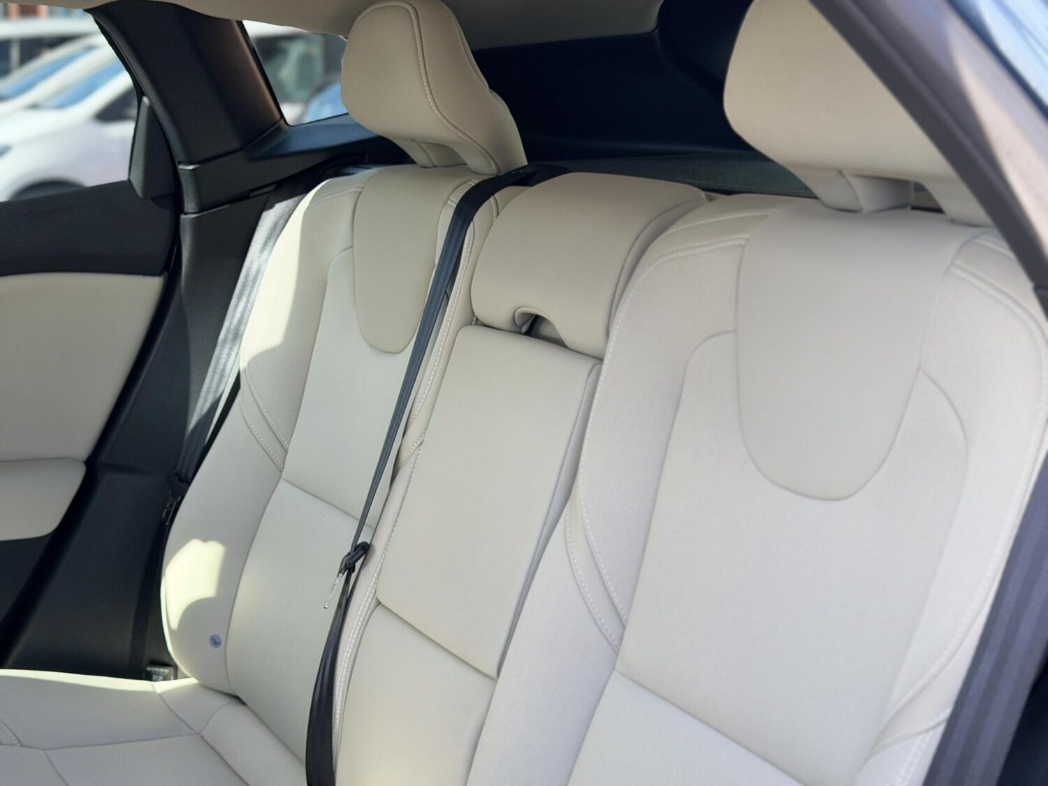 Used Volvo V40 2013 for sale - 77763000: Photo 40