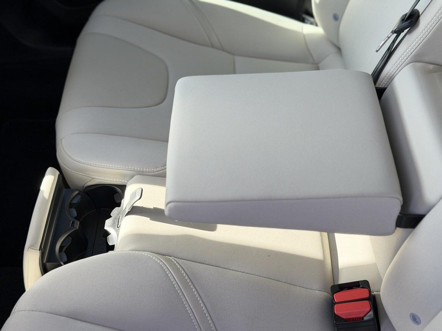 Used Volvo V40 2013 for sale - 77763000: Photo 42