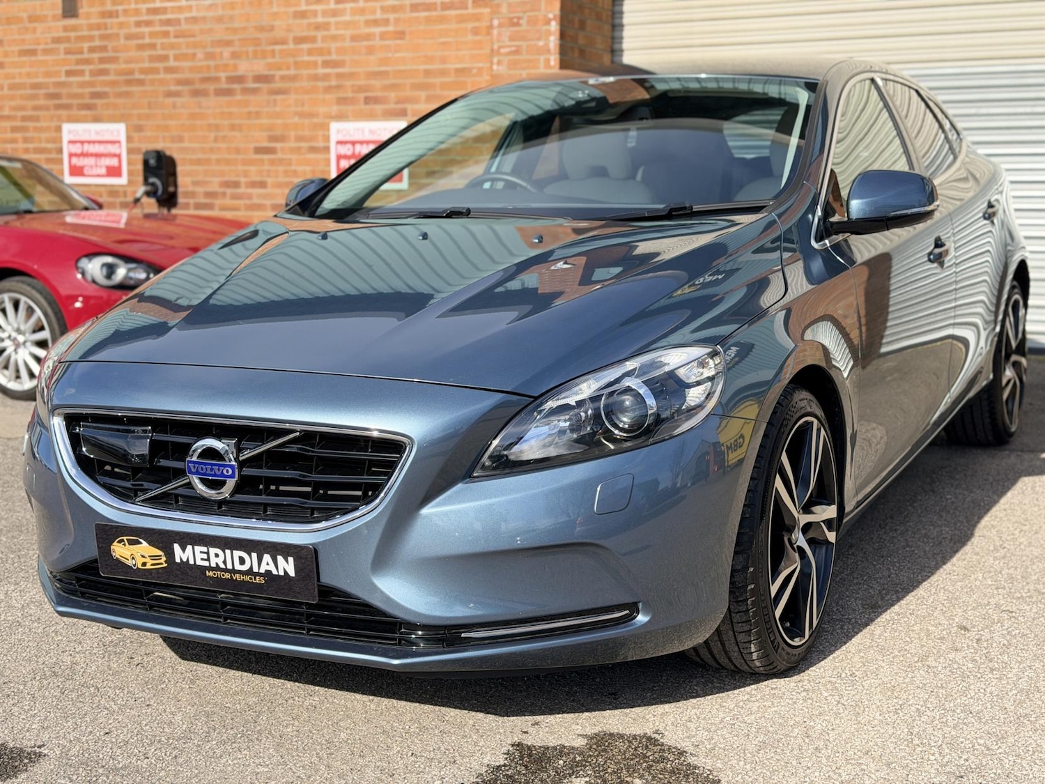 Used Volvo V40 2013 for sale - 77763000: Photo 5