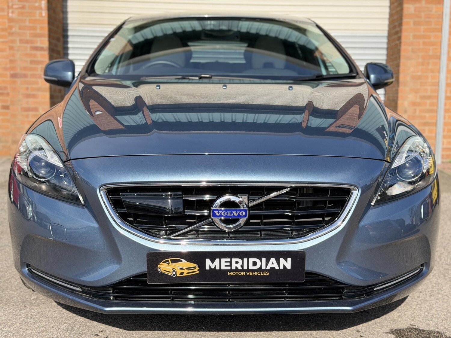 Used Volvo V40 2013 for sale - 77763000: Photo 8