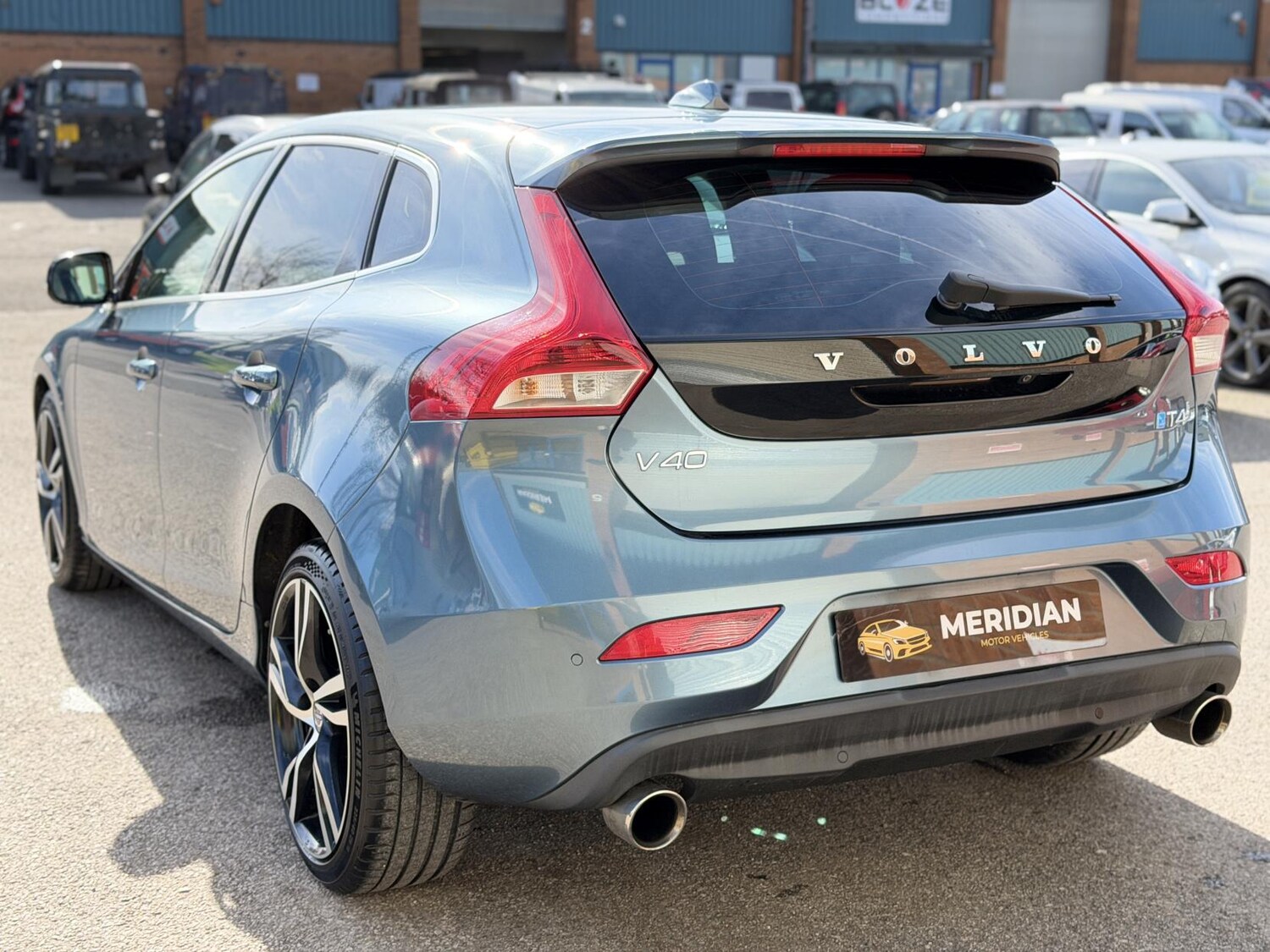 Used Volvo V40 2013 for sale - 77763000: Photo 9