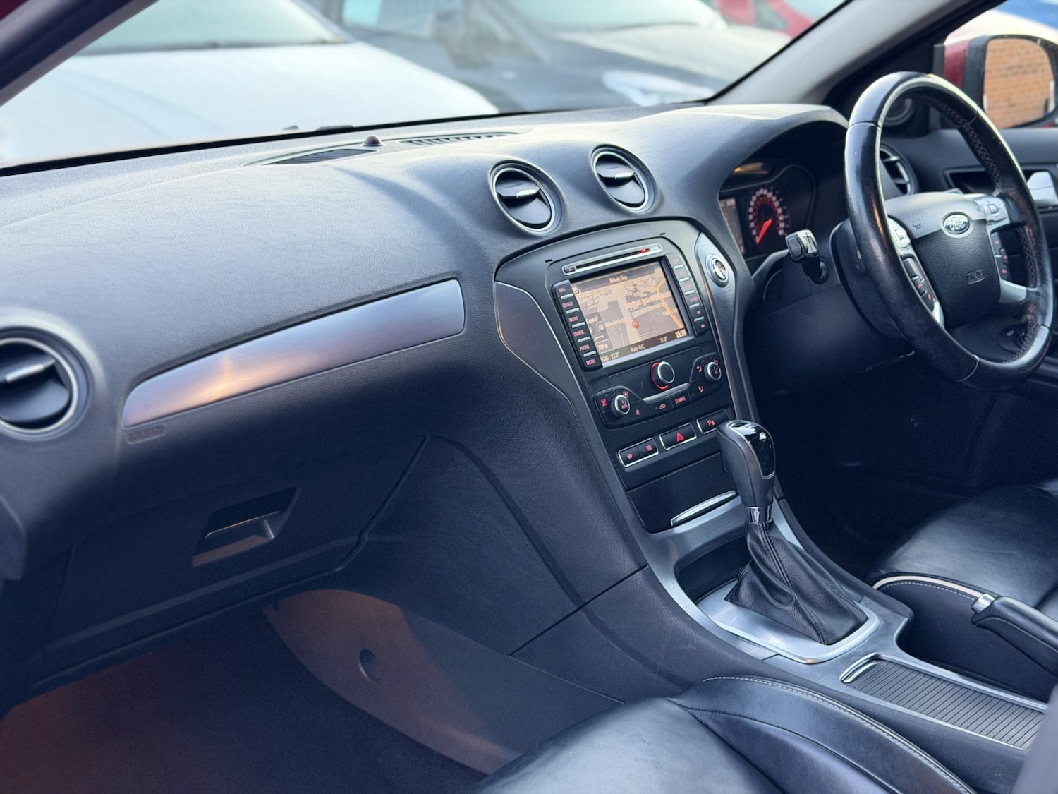 Used Ford Mondeo 2014 for sale - 76782119: Photo 34