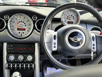 Used MINI Hatch 2002 for sale - 75733133: Photo