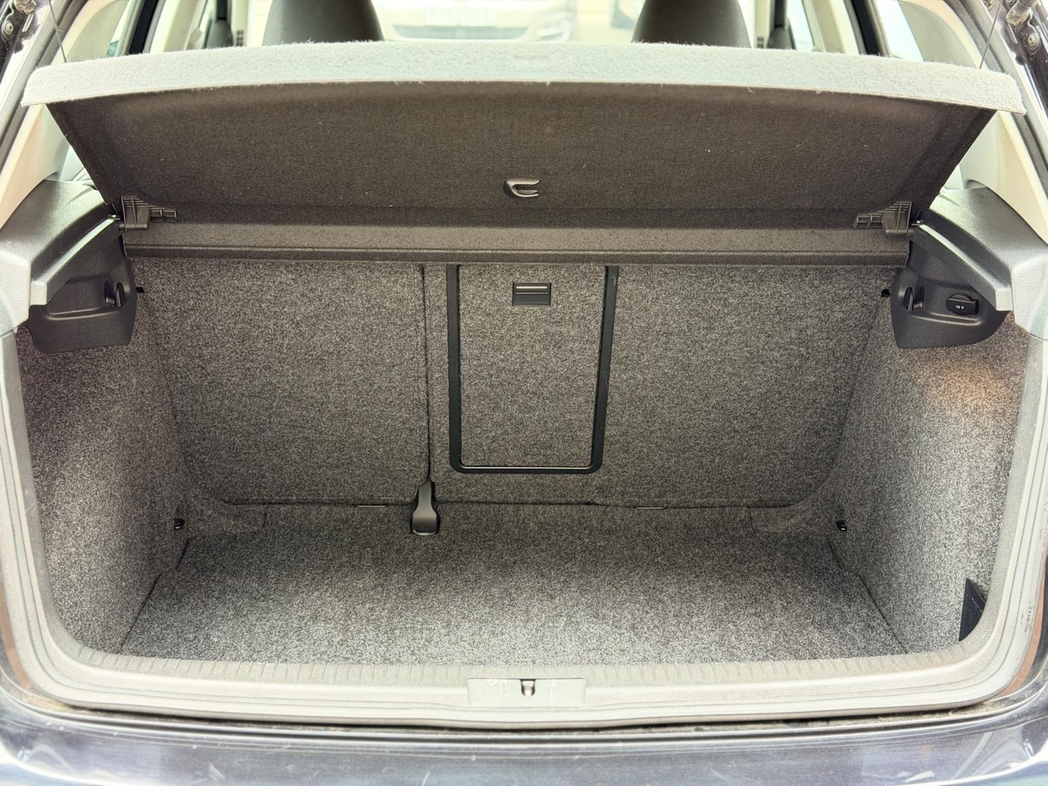 Used Volkswagen Golf 2011 for sale - 77644135: Photo 14