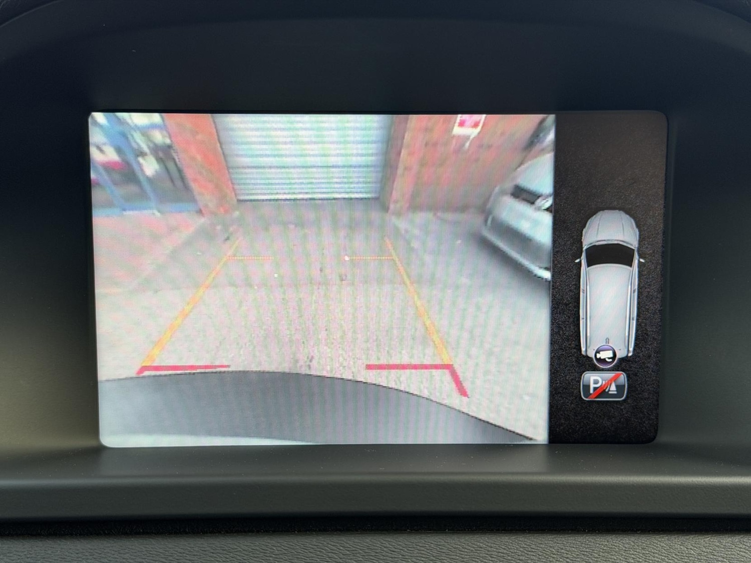 Used Volvo XC70 2014 for sale - 78152963: Photo 27