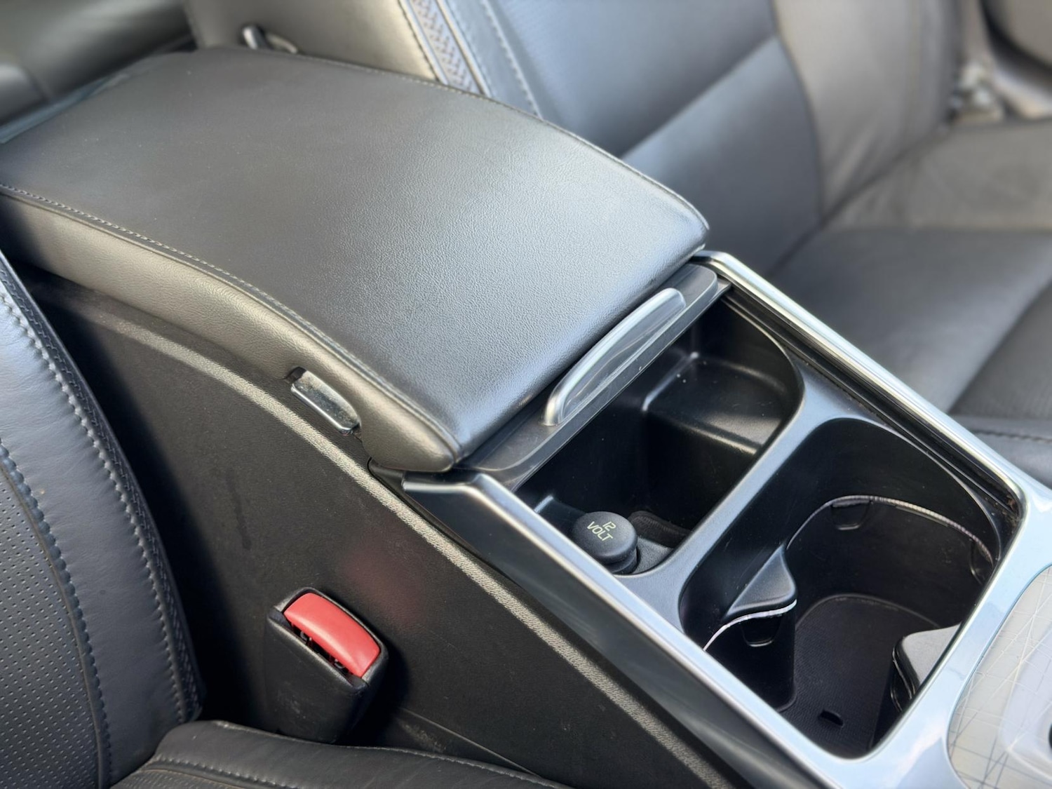 Used Volvo XC70 2014 for sale - 78152963: Photo 28