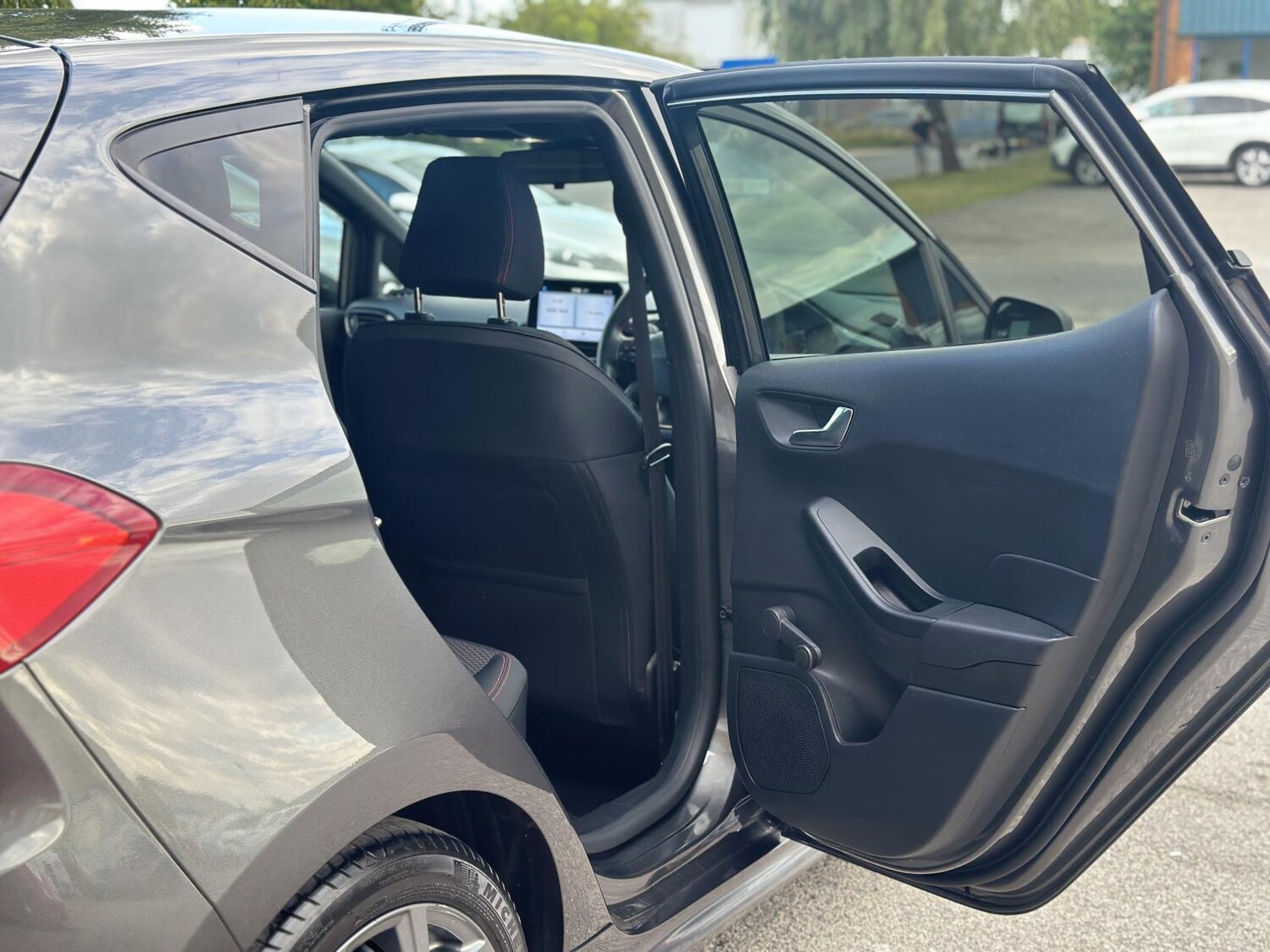 Used Ford Fiesta 2018 for sale - 77525271: Photo 32