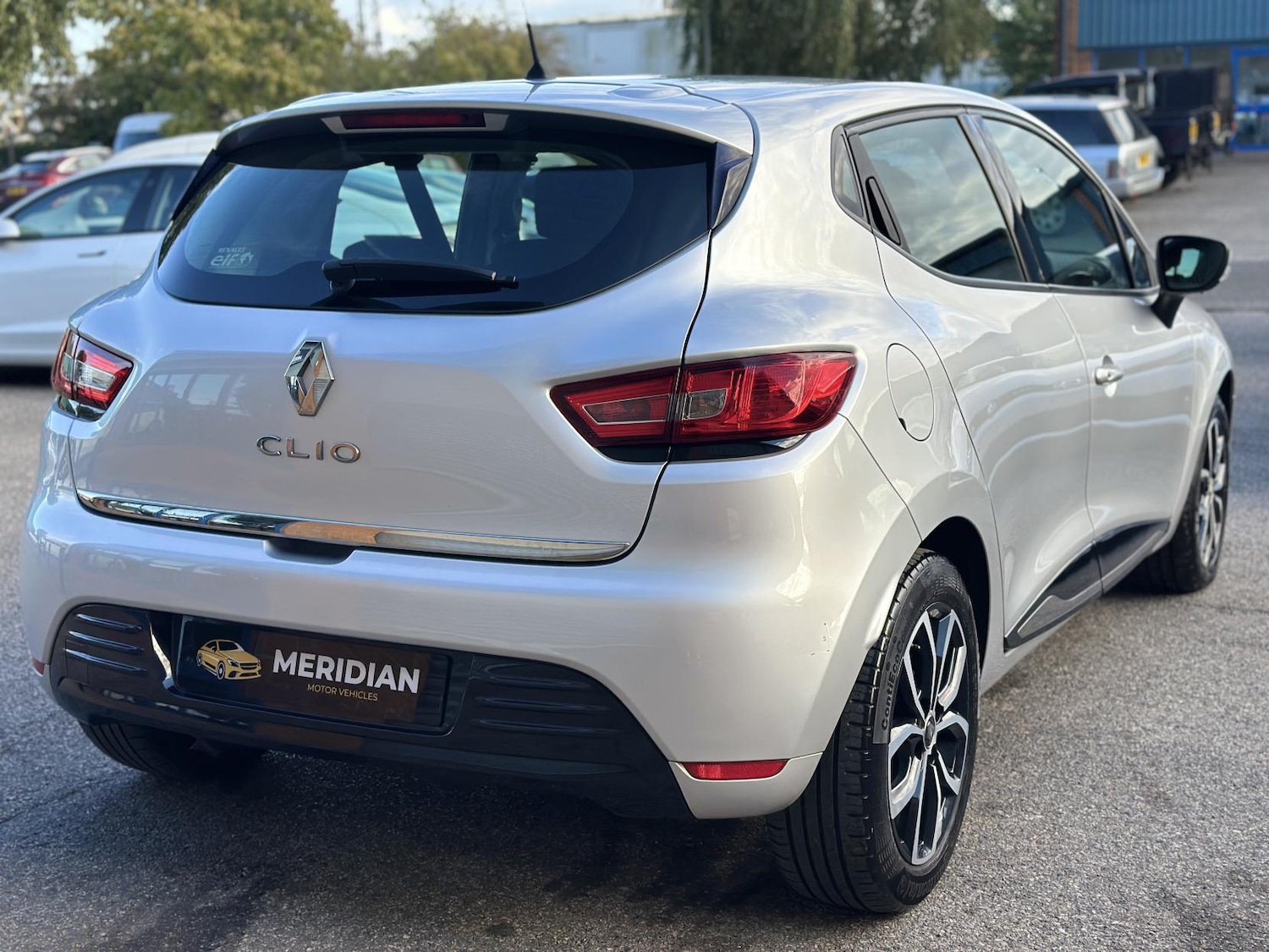 Used Renault Clio for sale - 77519435: Photo 10