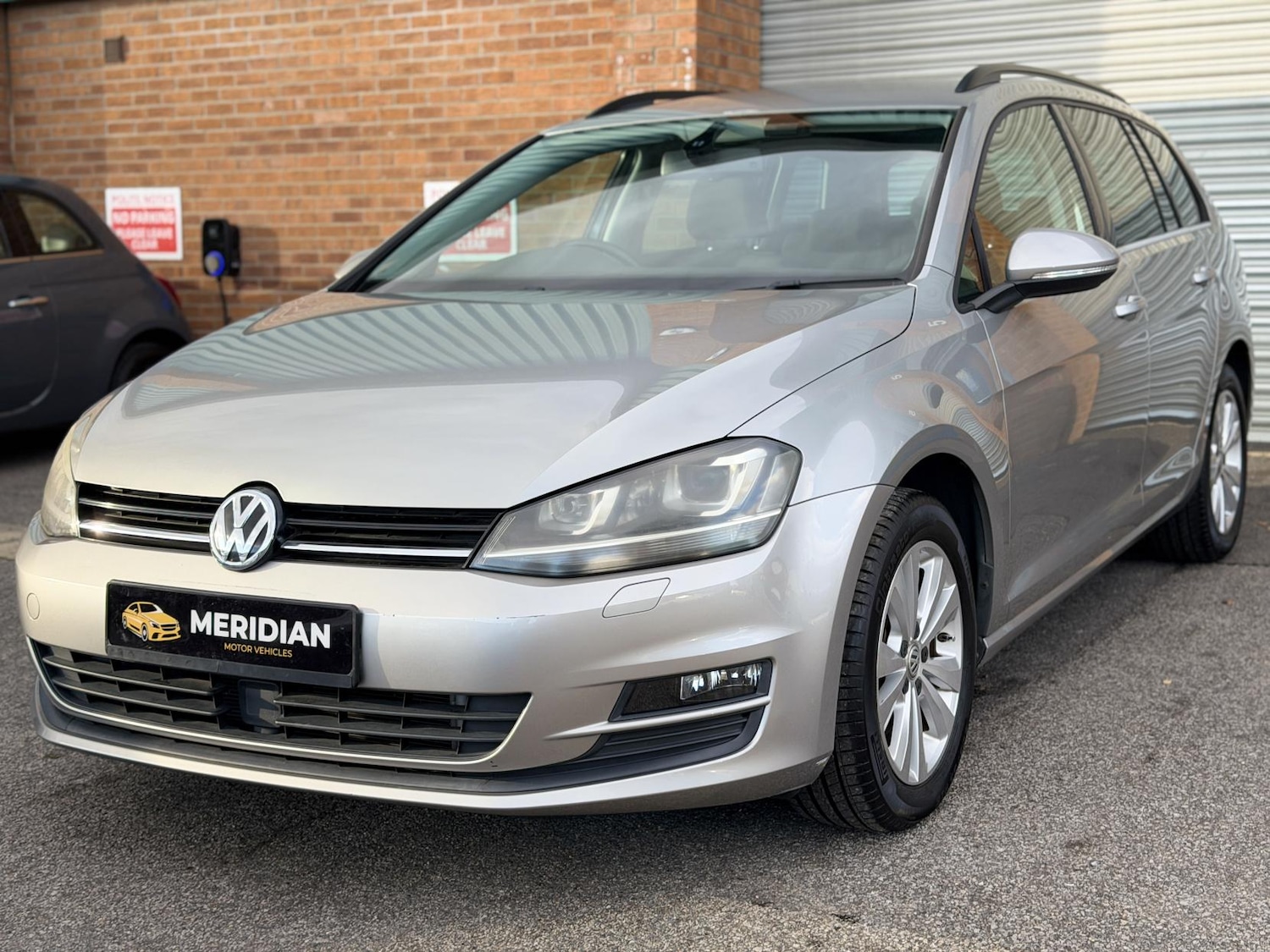 Used Volkswagen Golf 2014 for sale - 76382502: Photo 5