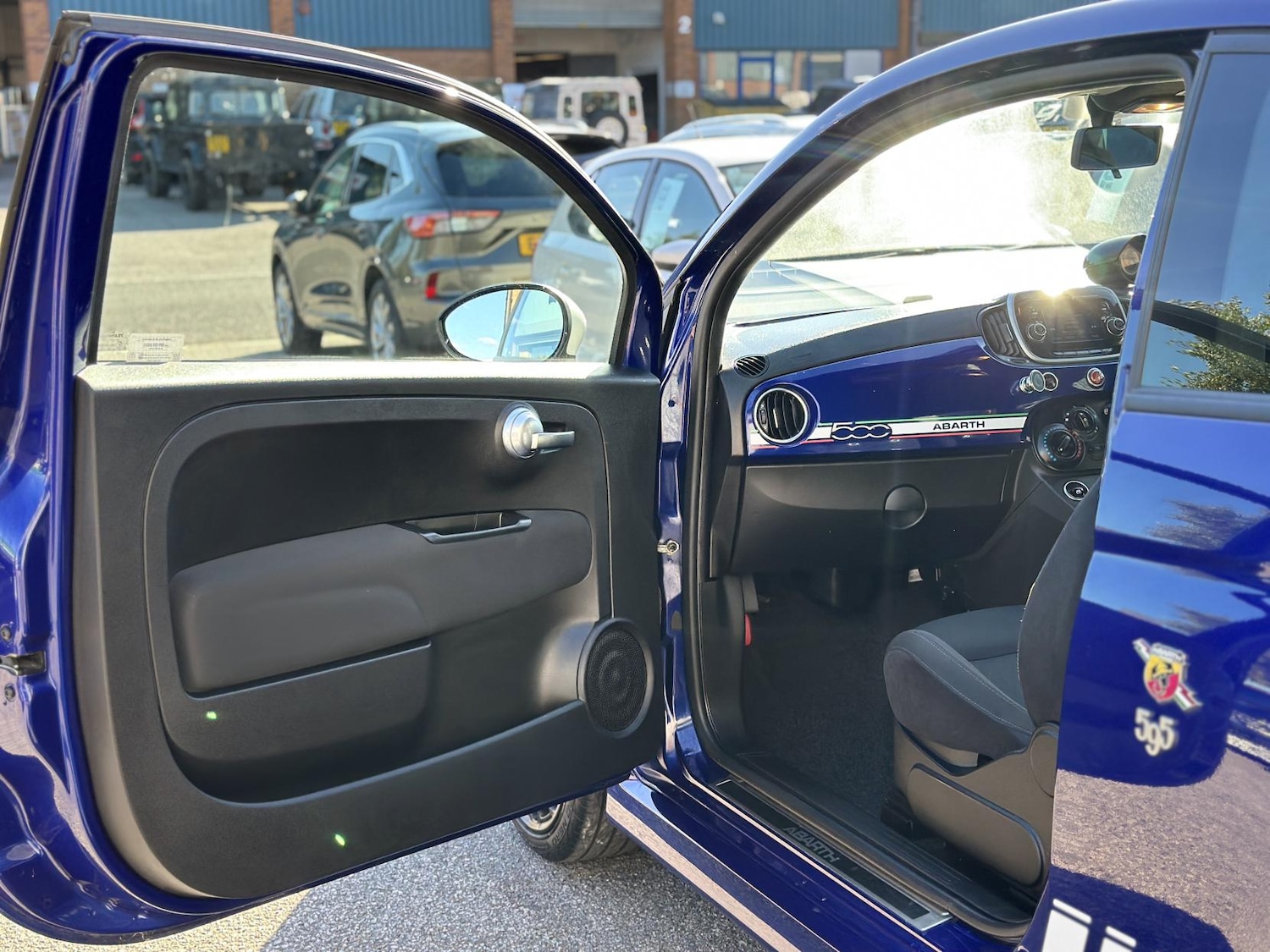 Used Abarth 595 2018 for sale - 76184583: Photo 27