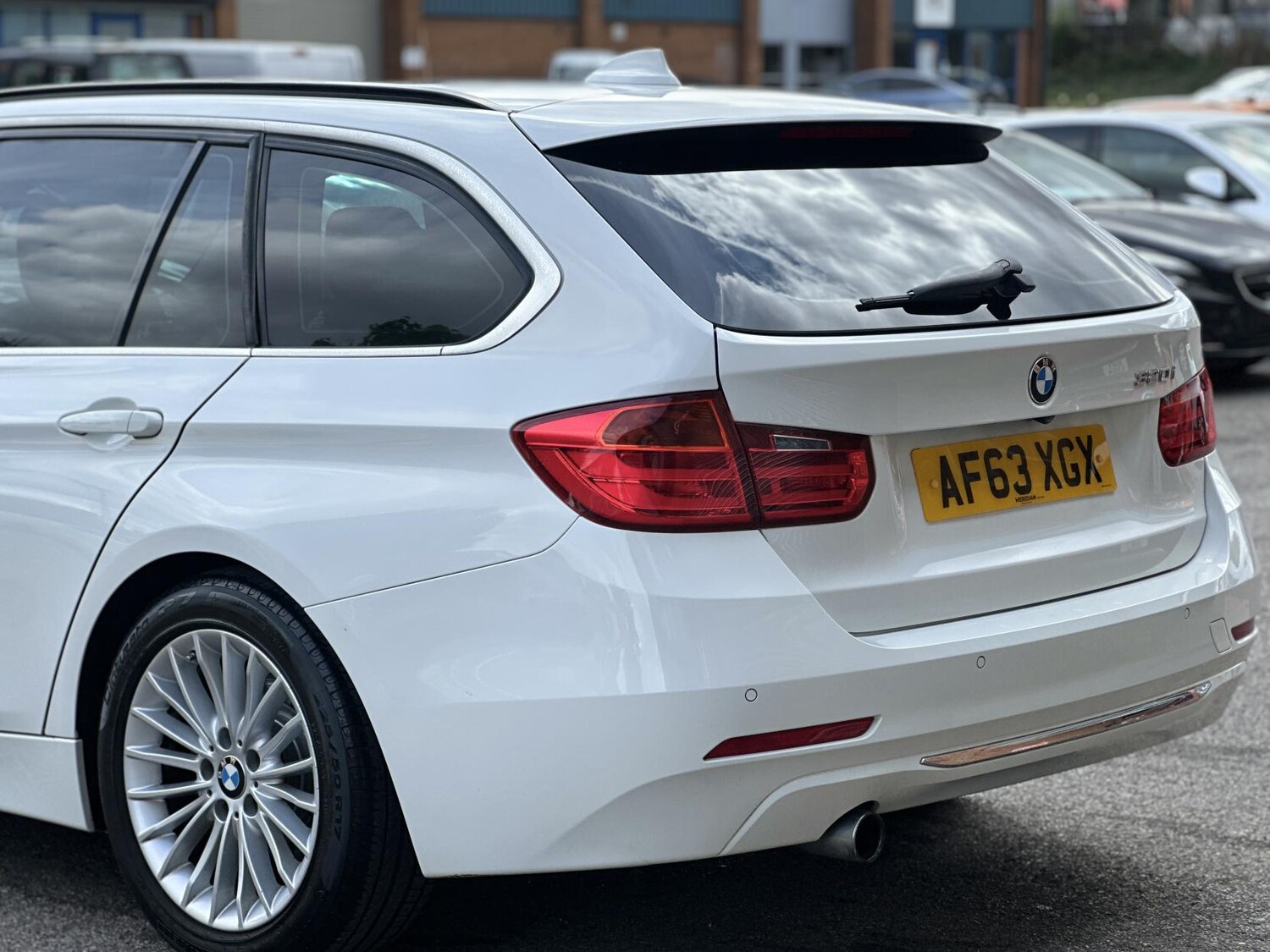 Used BMW 3 Series 2025 for sale - 77525280: Photo 11