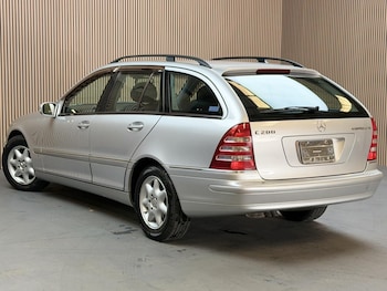 Used Mercedes-Benz C Class 2004 for sale - 79500644: Photo