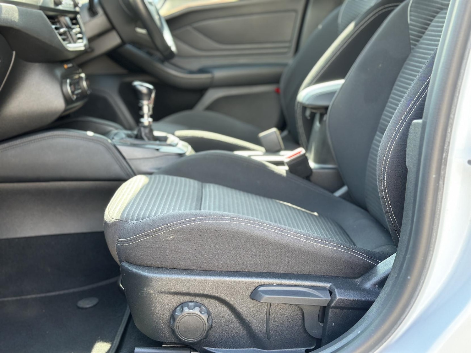 Used Ford Focus 2018 for sale - 75733101: Photo 33