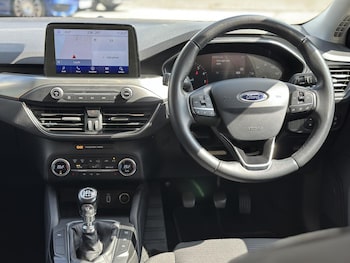 Used Ford Focus 2018 for sale - 75733101: Photo