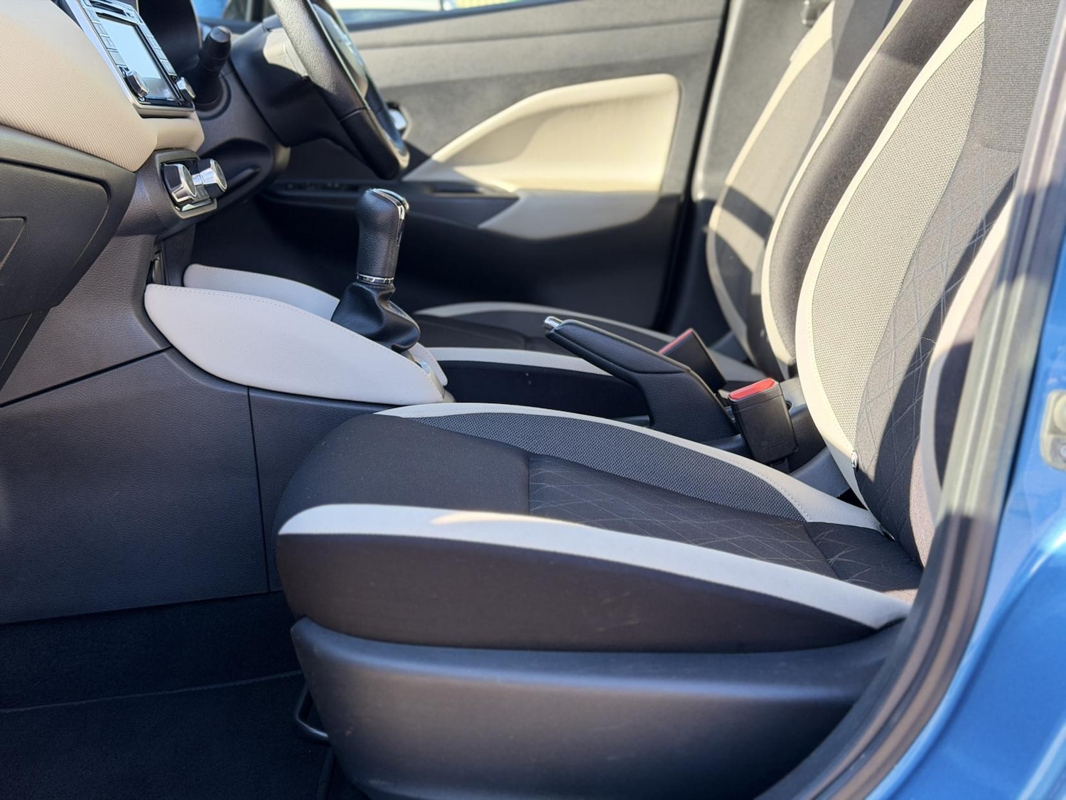 Used Nissan Micra 2017 for sale - 77969059: Photo 28