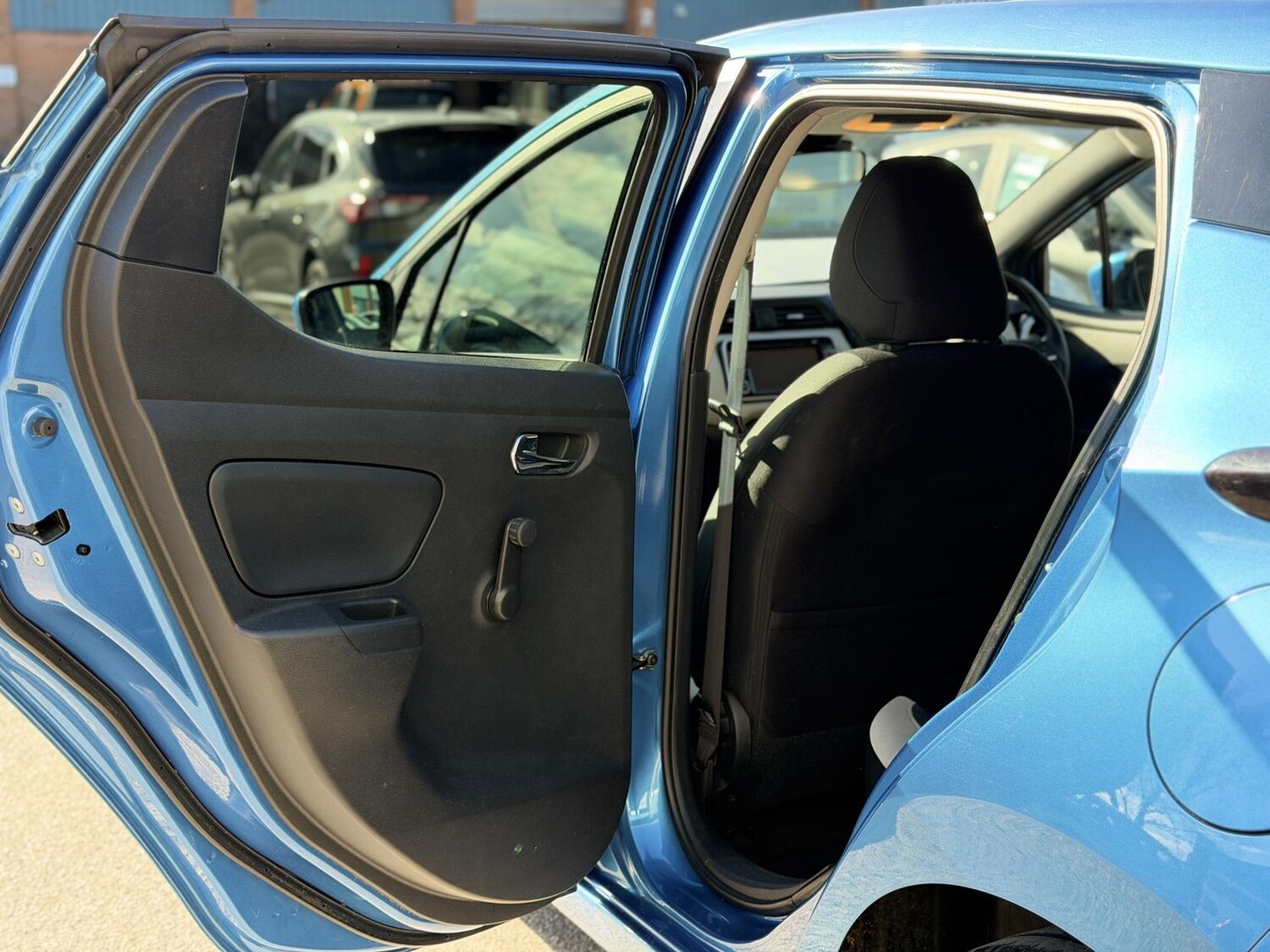 Used Nissan Micra 2017 for sale - 77969059: Photo 35