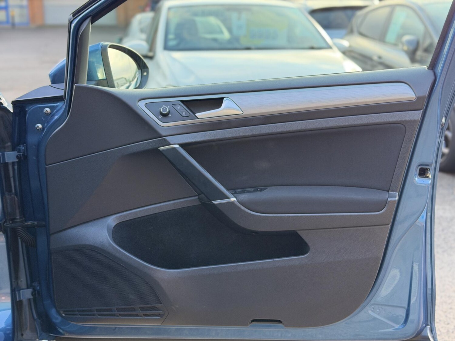 Used Volkswagen Golf 2016 for sale - 77525253: Photo 16