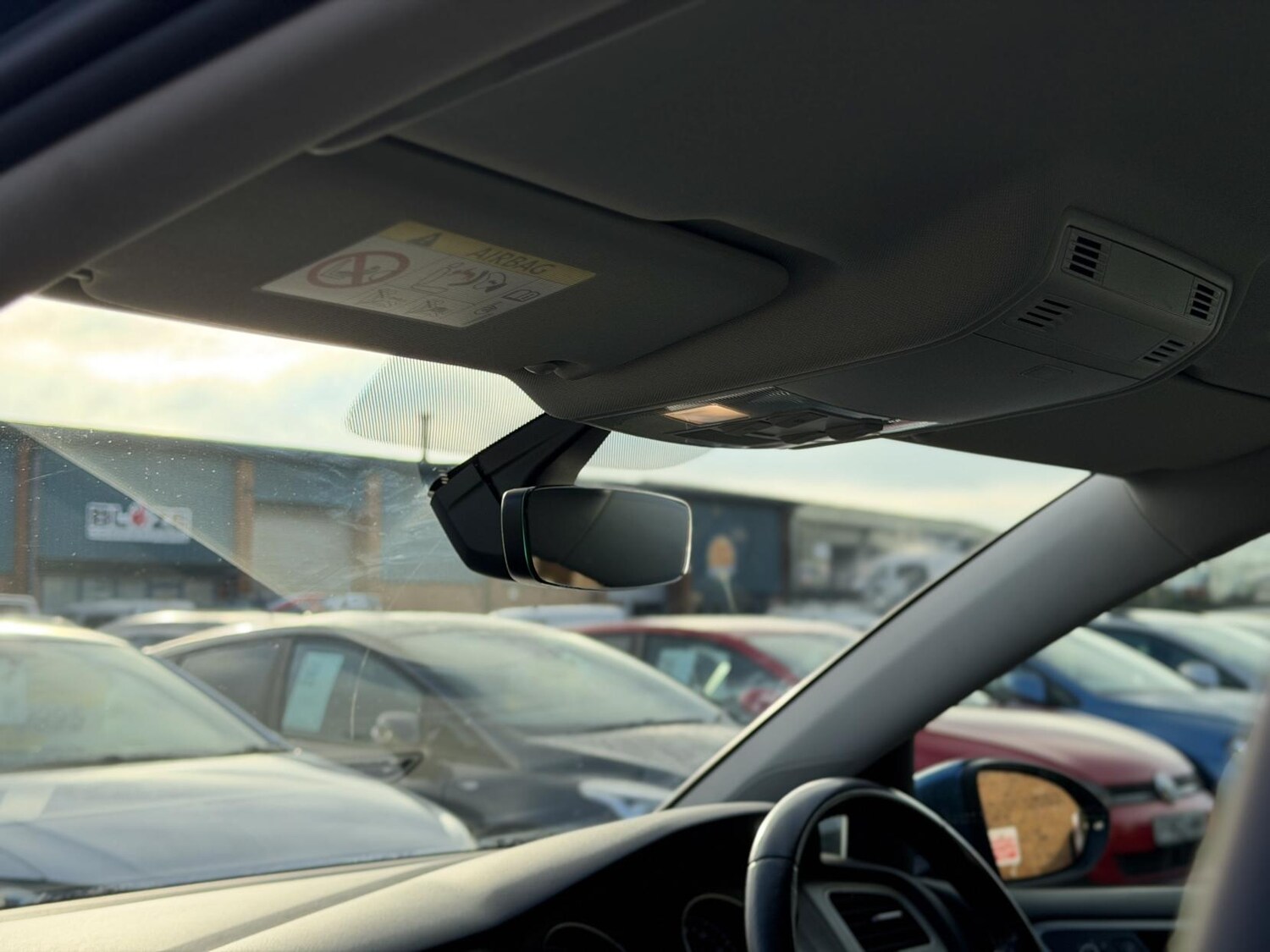 Used Volkswagen Golf 2016 for sale - 77525253: Photo 32