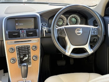 Used Volvo XC60 2012 for sale - 77525274: Photo