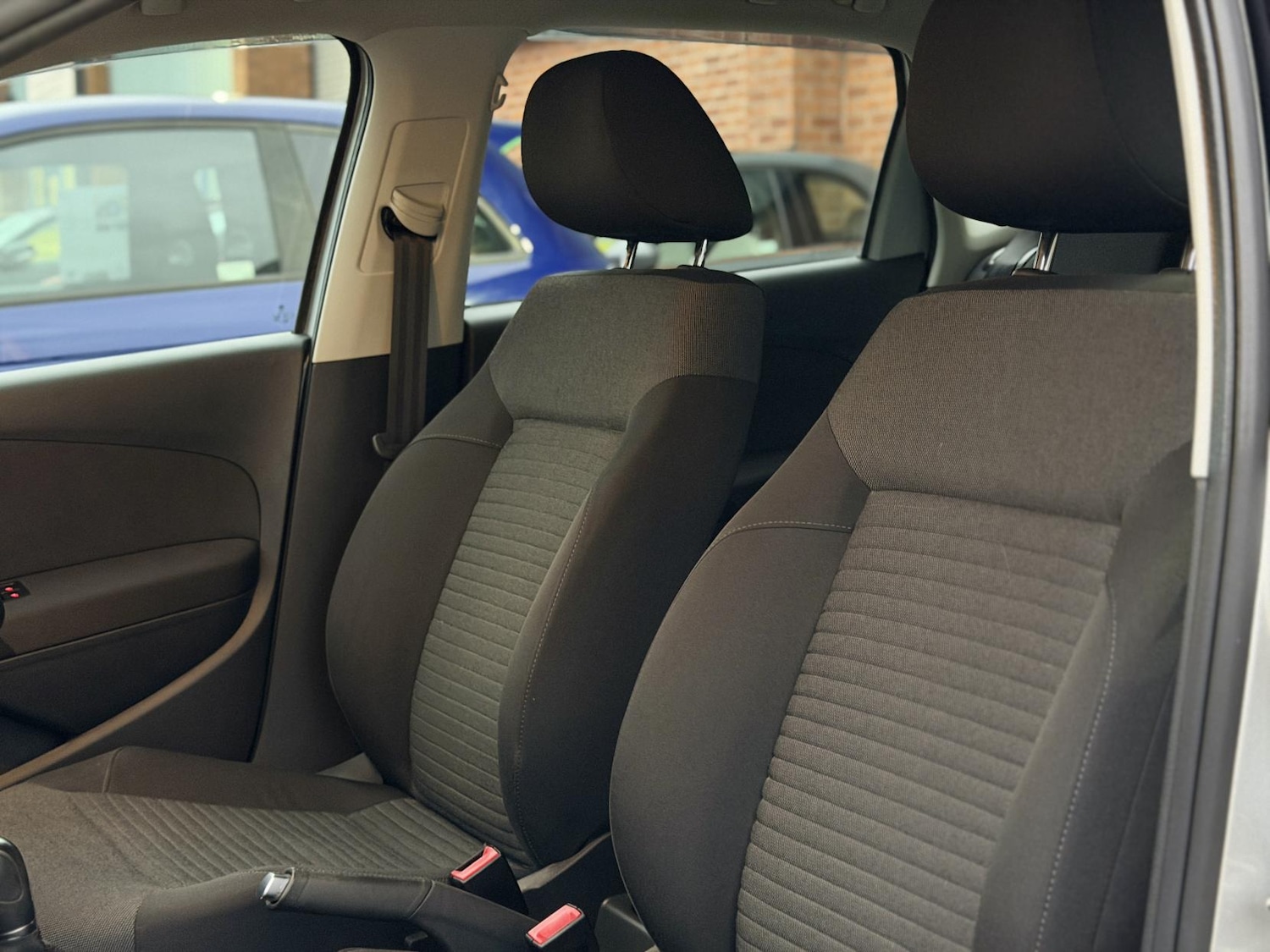 Used Volkswagen Polo 2014 for sale - 76455739: Photo 29