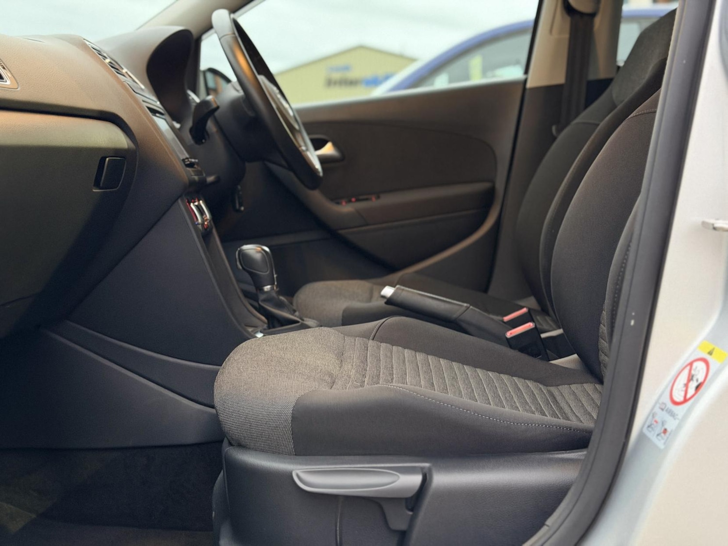 Used Volkswagen Polo 2014 for sale - 76455739: Photo 30