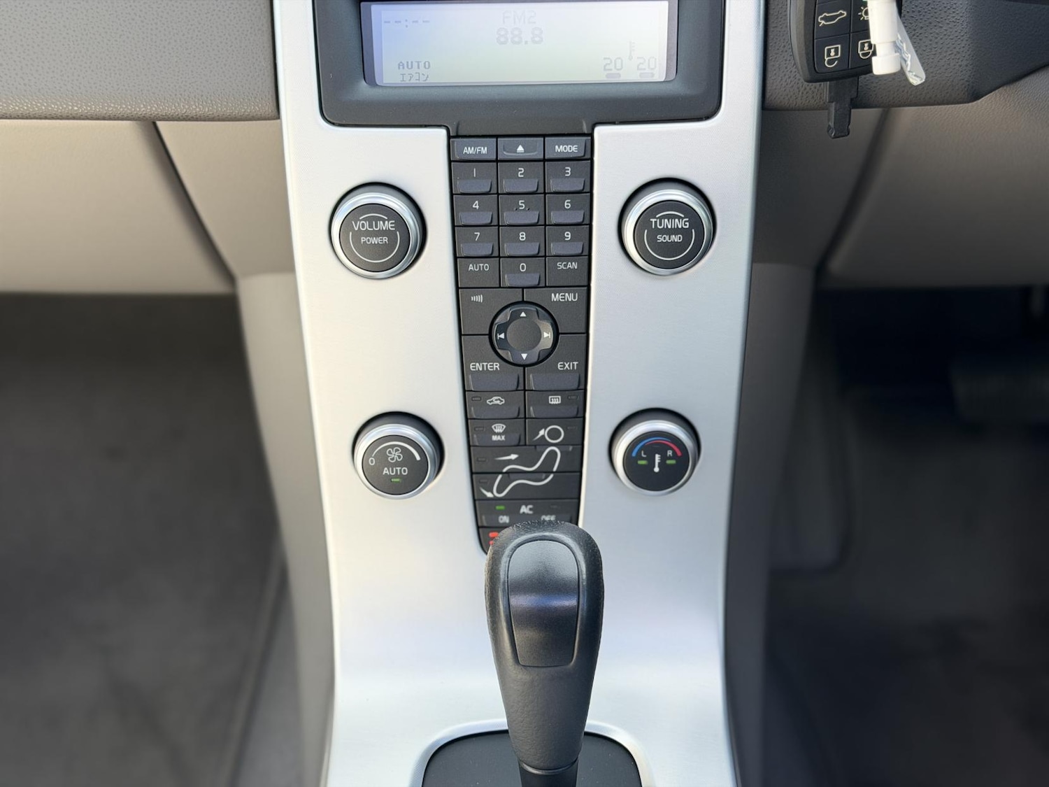 Used Volvo V50 2012 for sale - 77833770: Photo 26