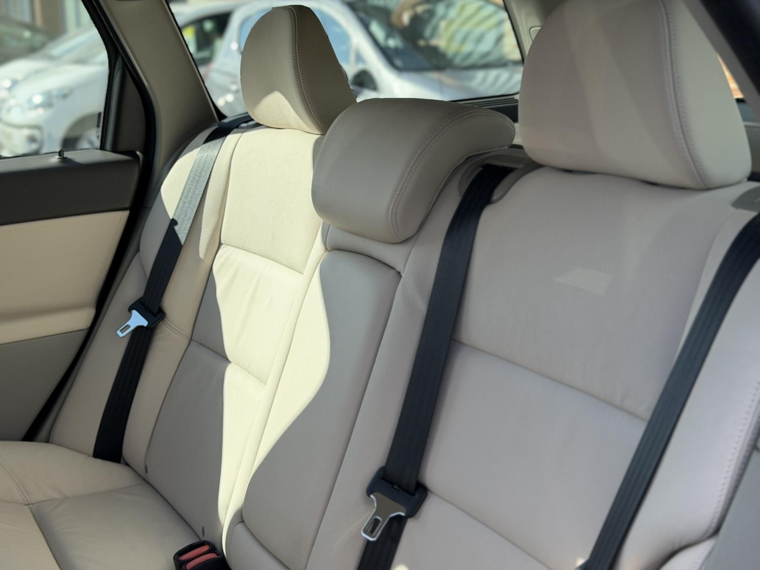 Used Volvo V50 2012 for sale - 77833770: Photo 39