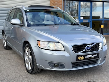 Used Volvo V50 2012 for sale - 77833770: Photo