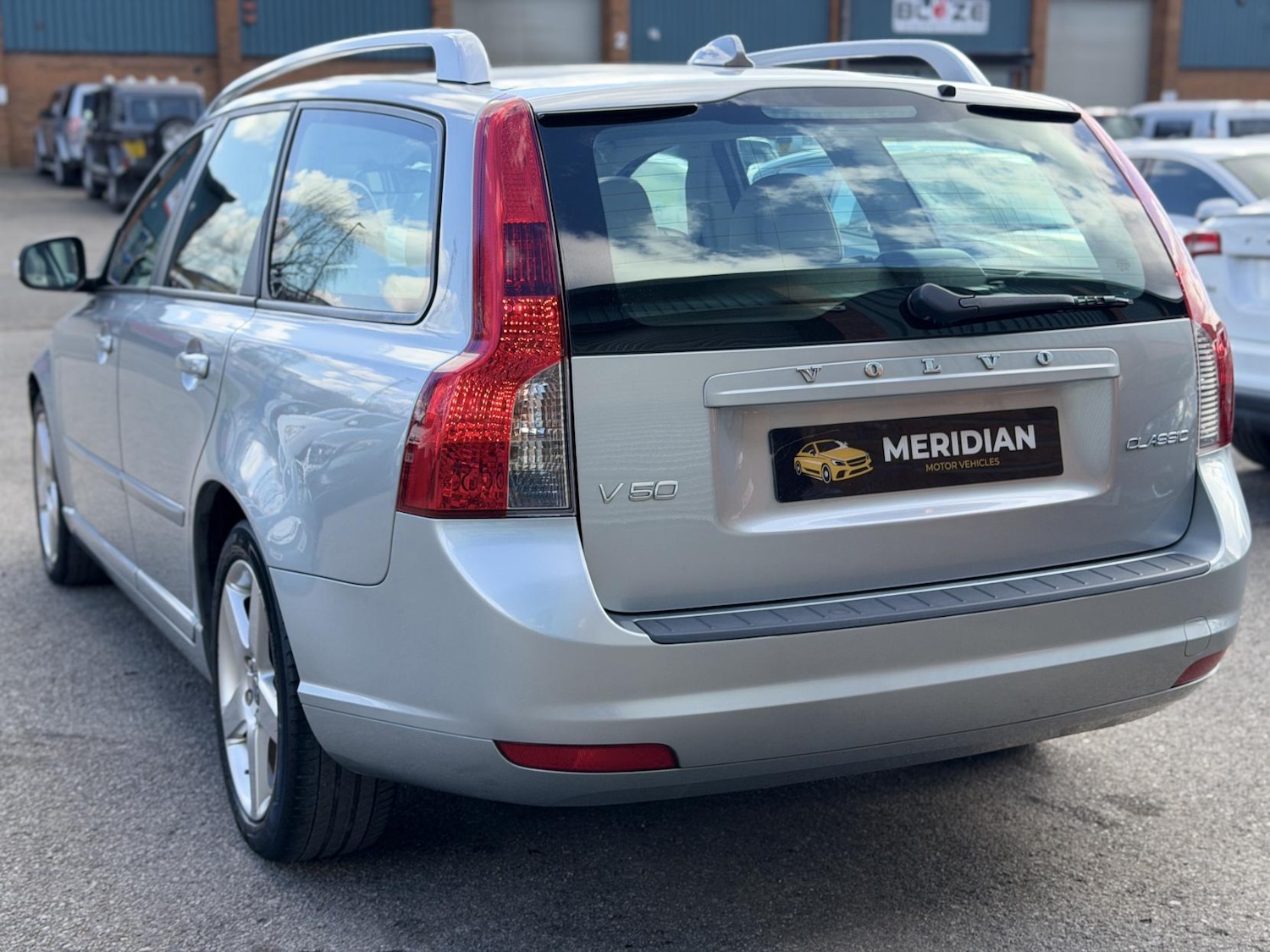 Used Volvo V50 2012 for sale - 77833770: Photo 8