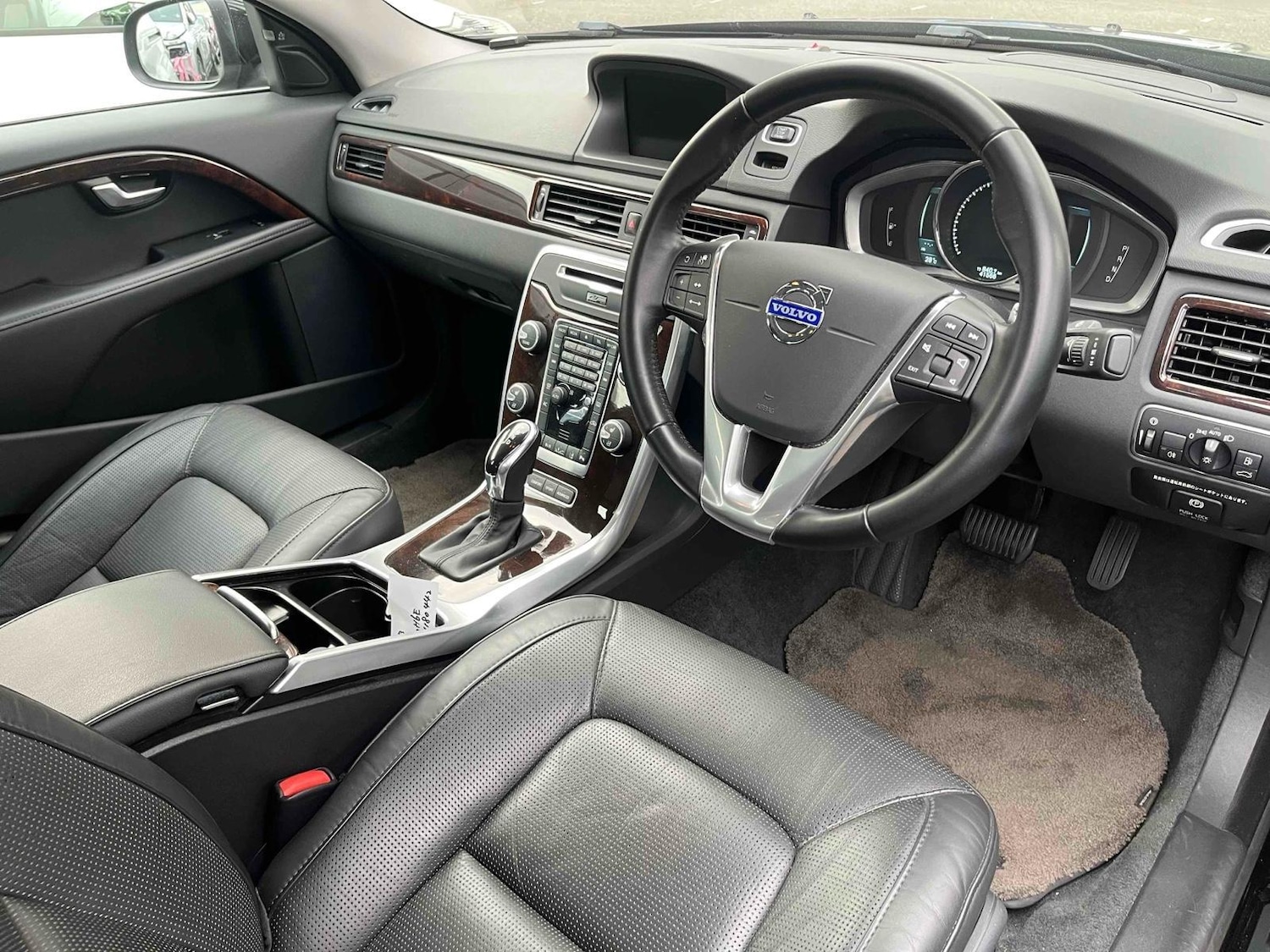 Used Volvo S80 2014 for sale - 77532301: Photo 5