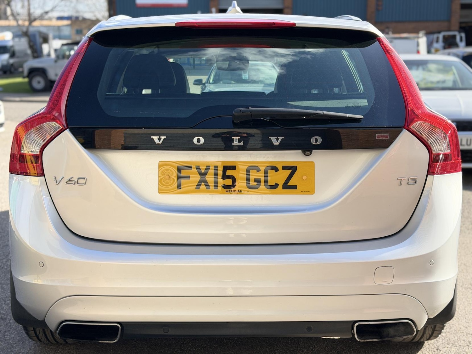 Used Volvo V60 2015 for sale - 77525245: Photo 13