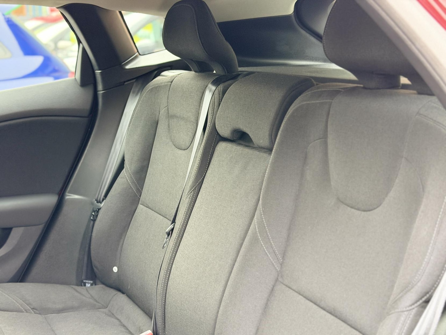 Used Volvo V40 2014 for sale - 76418704: Photo 40