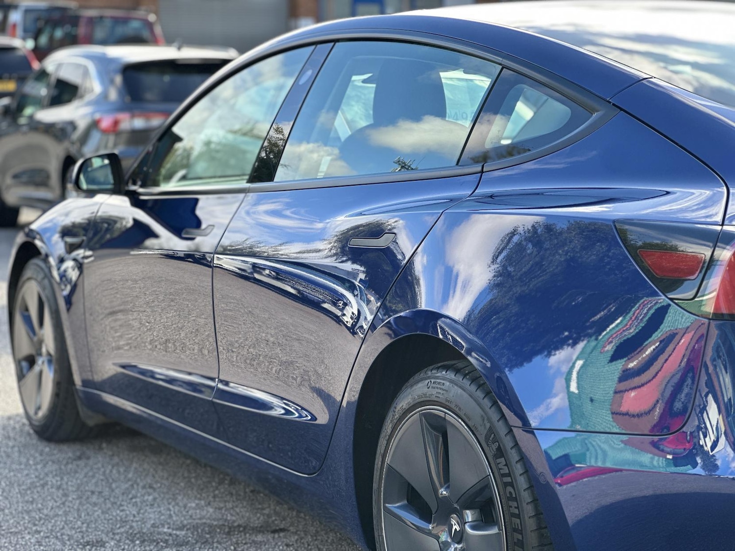 Used Tesla Model 3 2021 for sale - 76041654: Photo 12