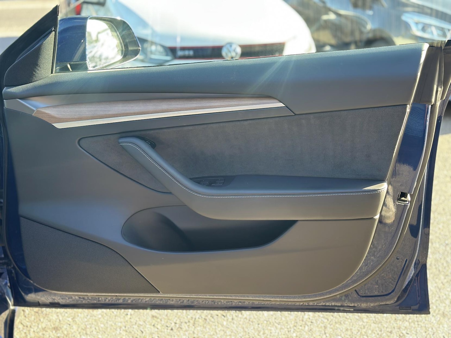 Used Tesla Model 3 2021 for sale - 76041654: Photo 17