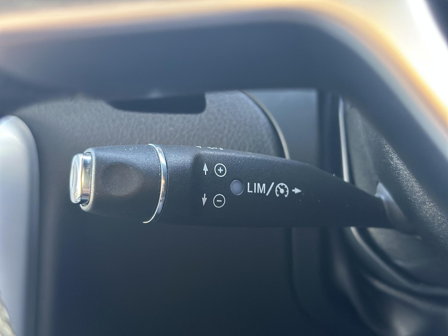 Used Mercedes-Benz SLK 2013 for sale - 76209529: Photo 24