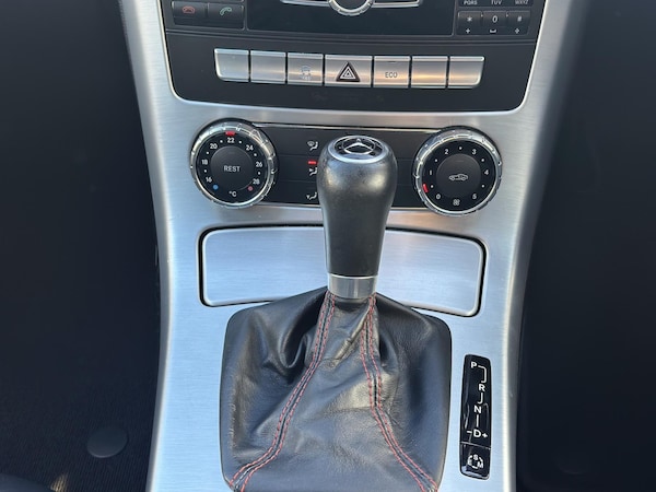 Used Mercedes-Benz SLK 2013 for sale - 76209529: Photo 29