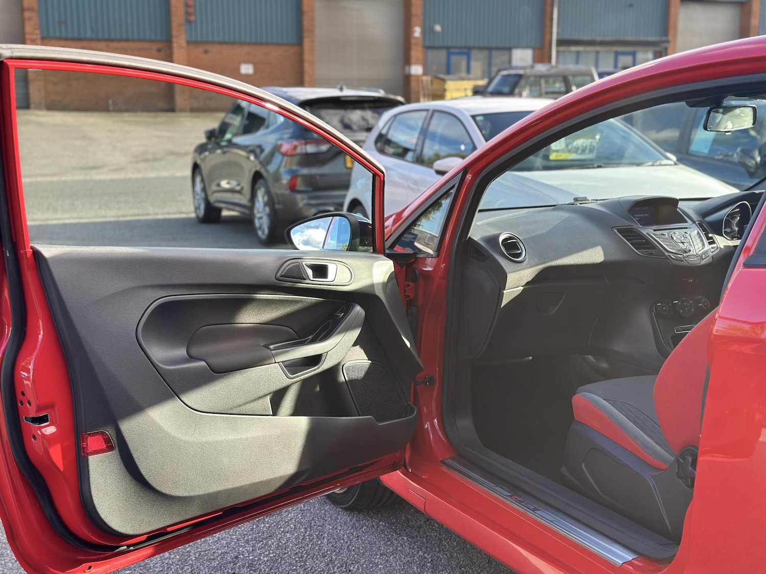 Used Ford Fiesta 2017 for sale - 77525259: Photo 28