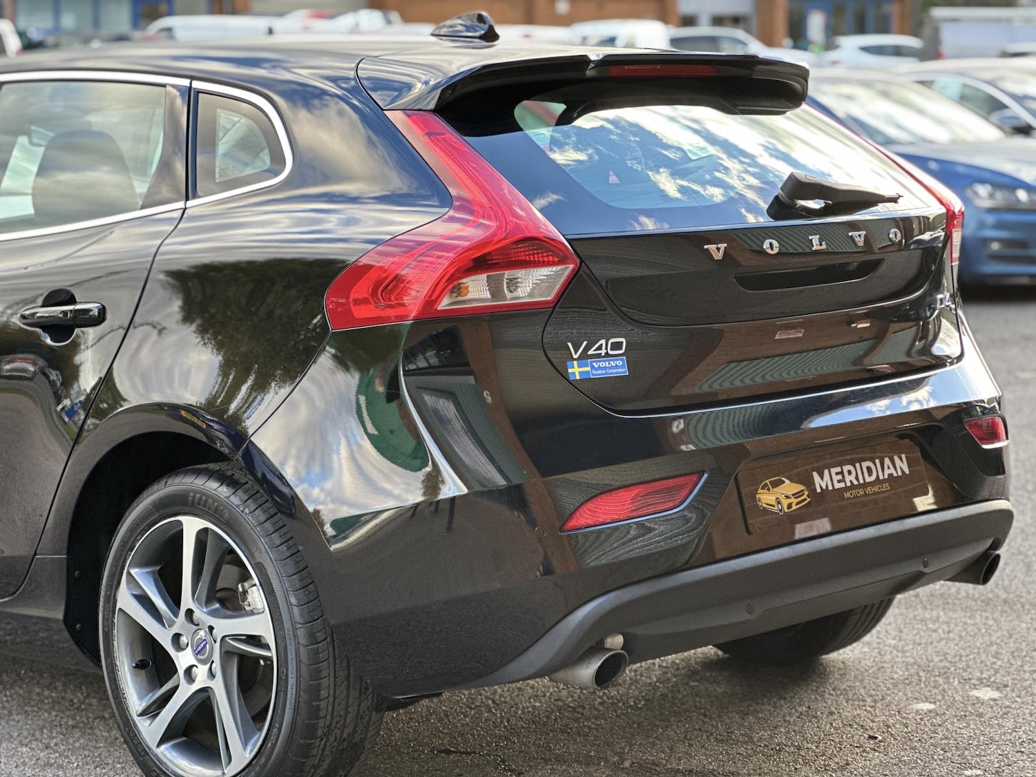 Used Volvo V40 2015 for sale - 76394042: Photo 11