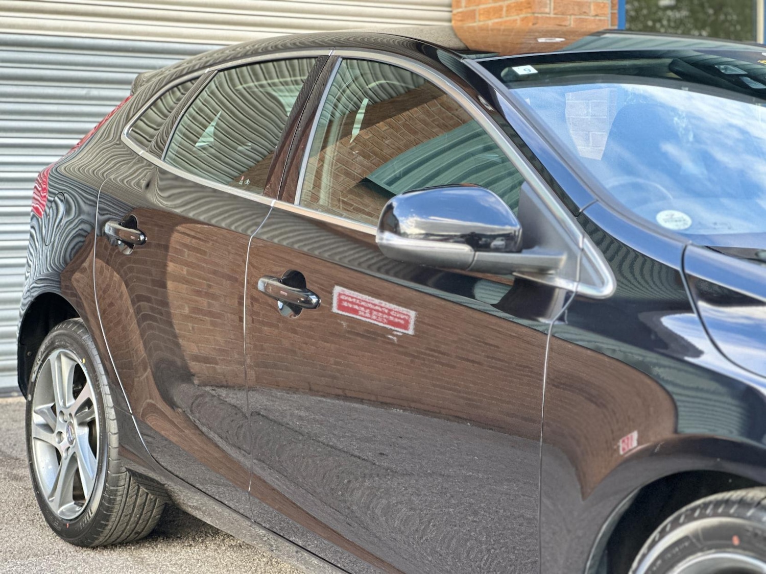 Used Volvo V40 2015 for sale - 76394042: Photo 7