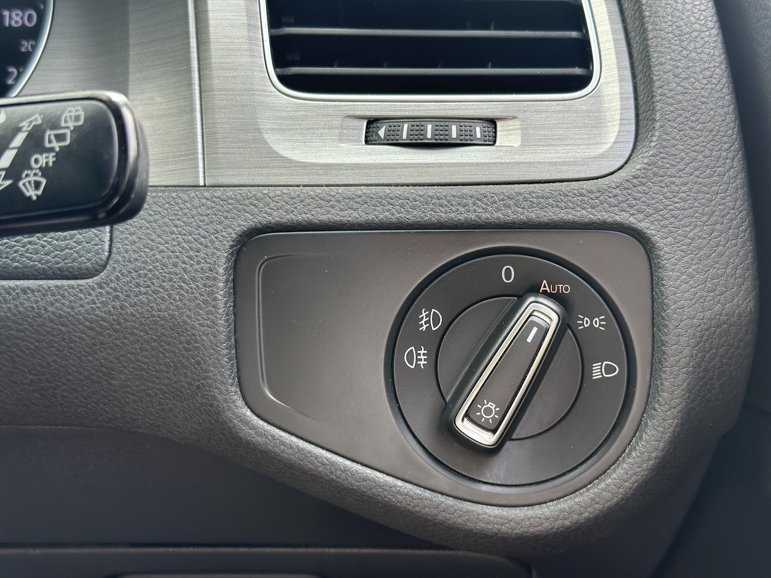 Used Volkswagen Golf 2025 for sale - 76172715: Photo 23