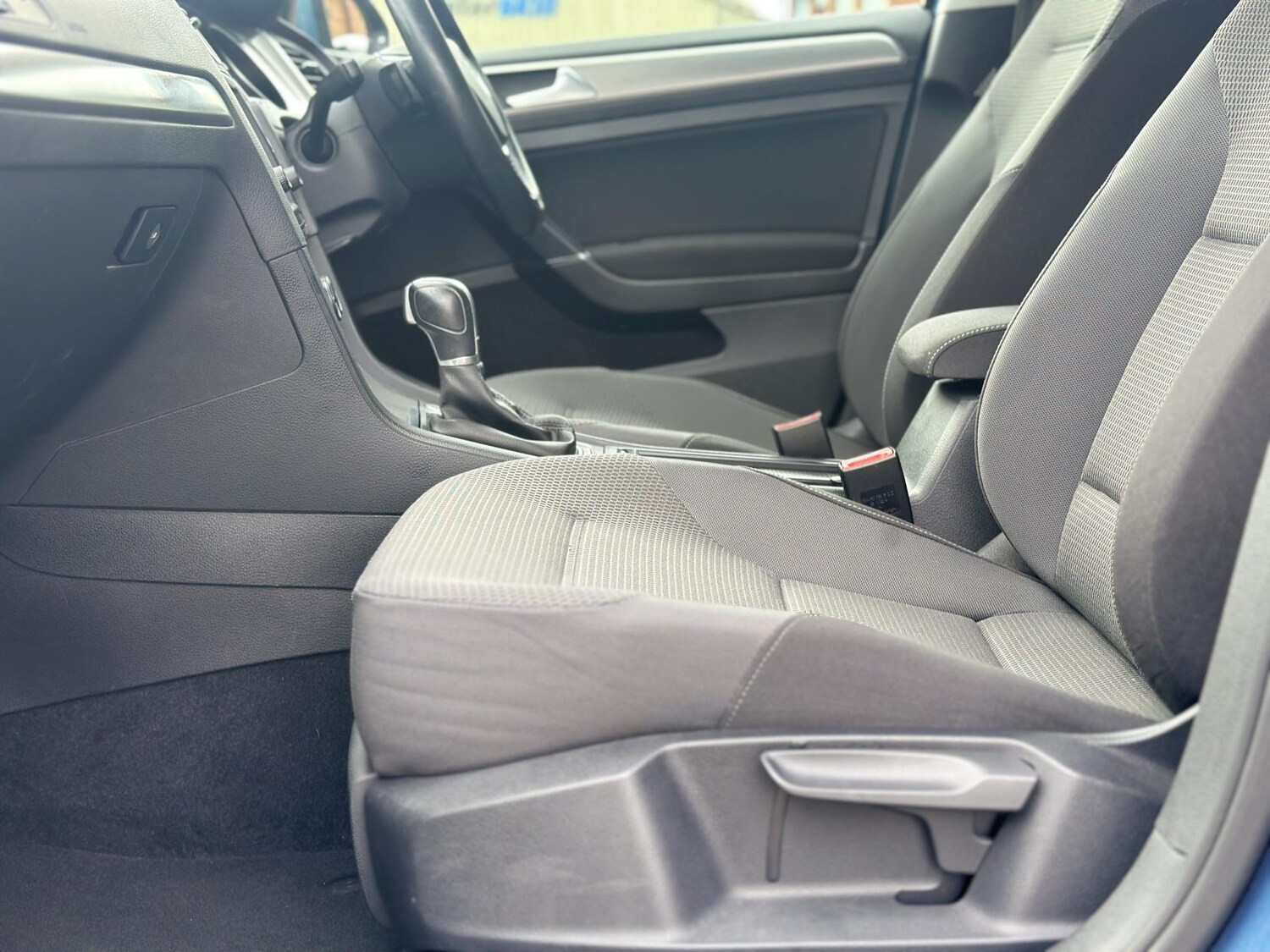 Used Volkswagen Golf 2025 for sale - 76172715: Photo 31