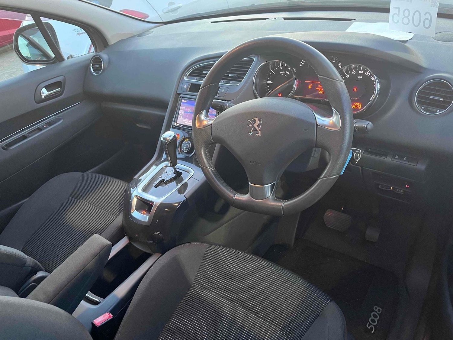 Used Peugeot 5008 2015 for sale - 76577093: Photo 3