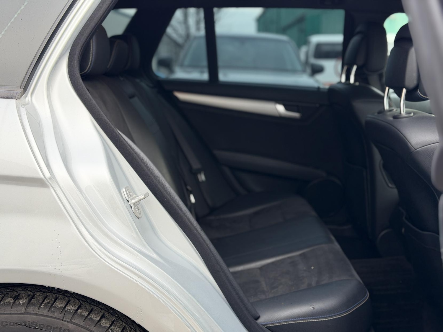 Used Mercedes-Benz C Class 2014 for sale - 77210677: Photo 8