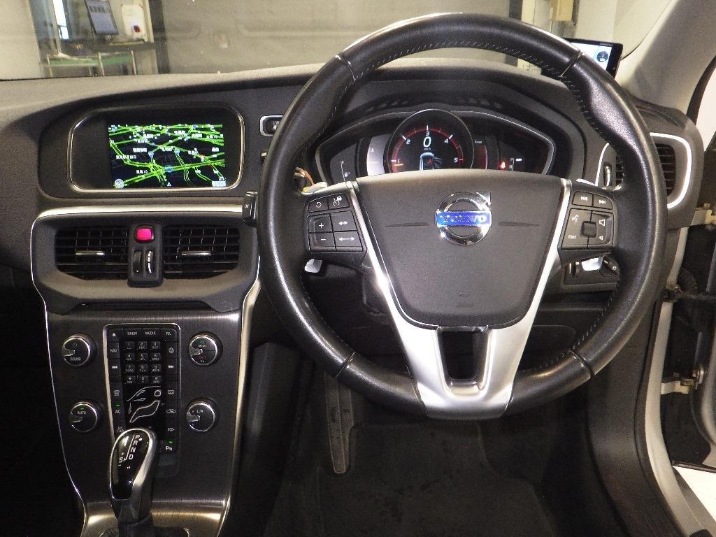 Used Volvo V40 2015 for sale - 77220464: Photo 3