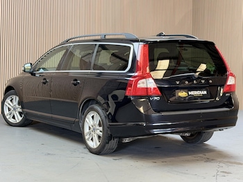 Used Volvo V70 2011 for sale - 79552559: Photo