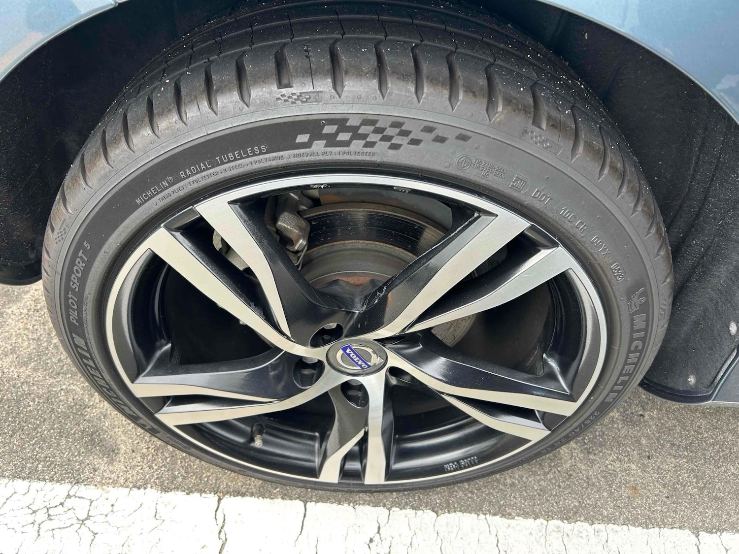 Used Volvo V40 2013 for sale - 77532297: Photo 6