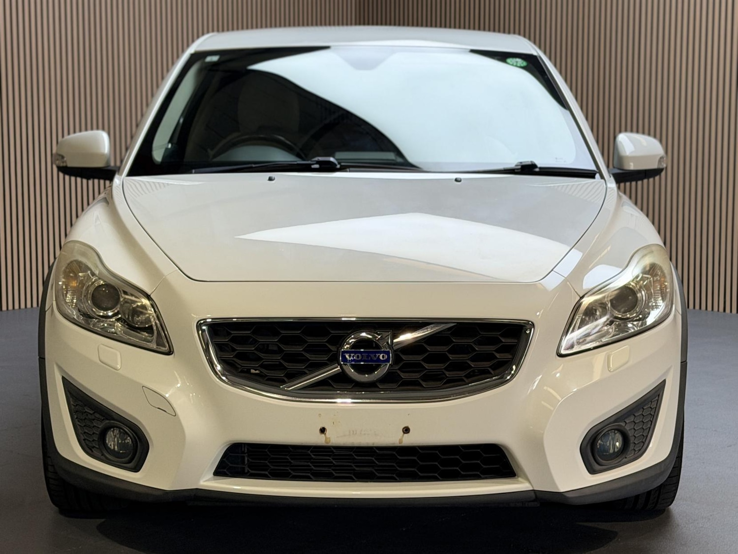 Used Volvo C30 2011 for sale - 78184142: Photo 6
