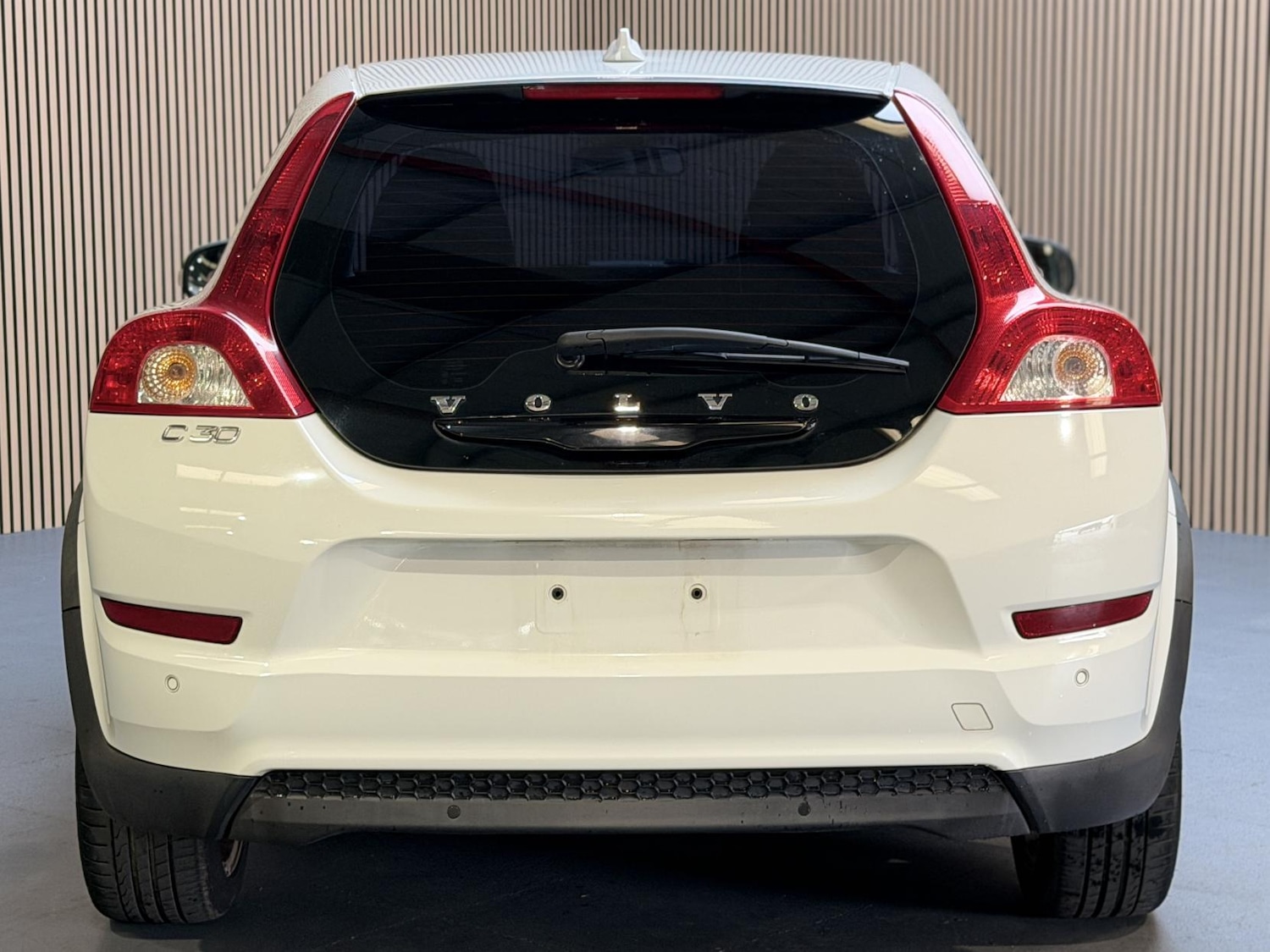 Used Volvo C30 2011 for sale - 78184142: Photo 9